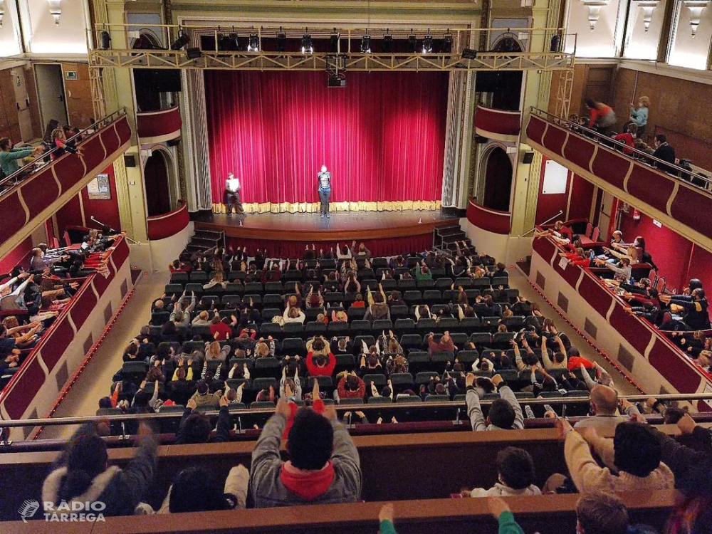 El Mag Stigman exhaureix entrades al teatre Ateneu de Tàrrega amb ’El Circ dels Impossibles’