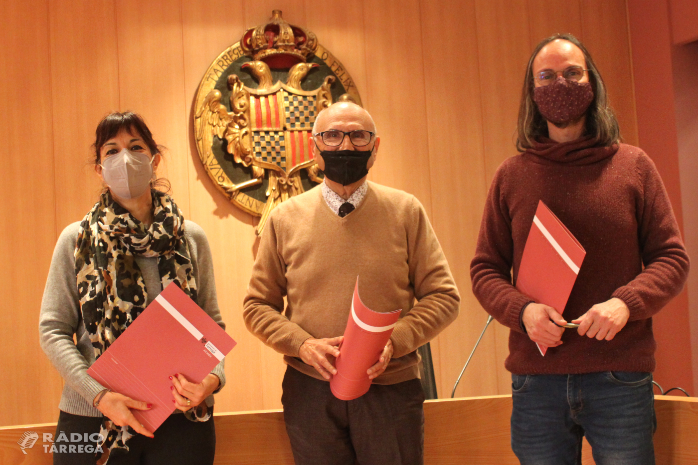 Tàrrega rep en donació el fons personal del periodista Josep Castellà