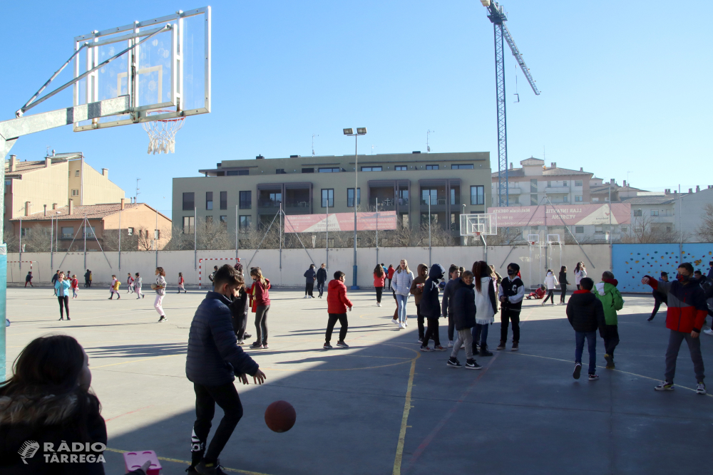 El Govern elimina a partir de dimecres les quarantenes de contactes estrets als centres educatius