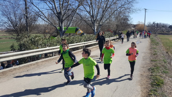 10 atletes del CEACA Tàrrega participen al cros de Juneda