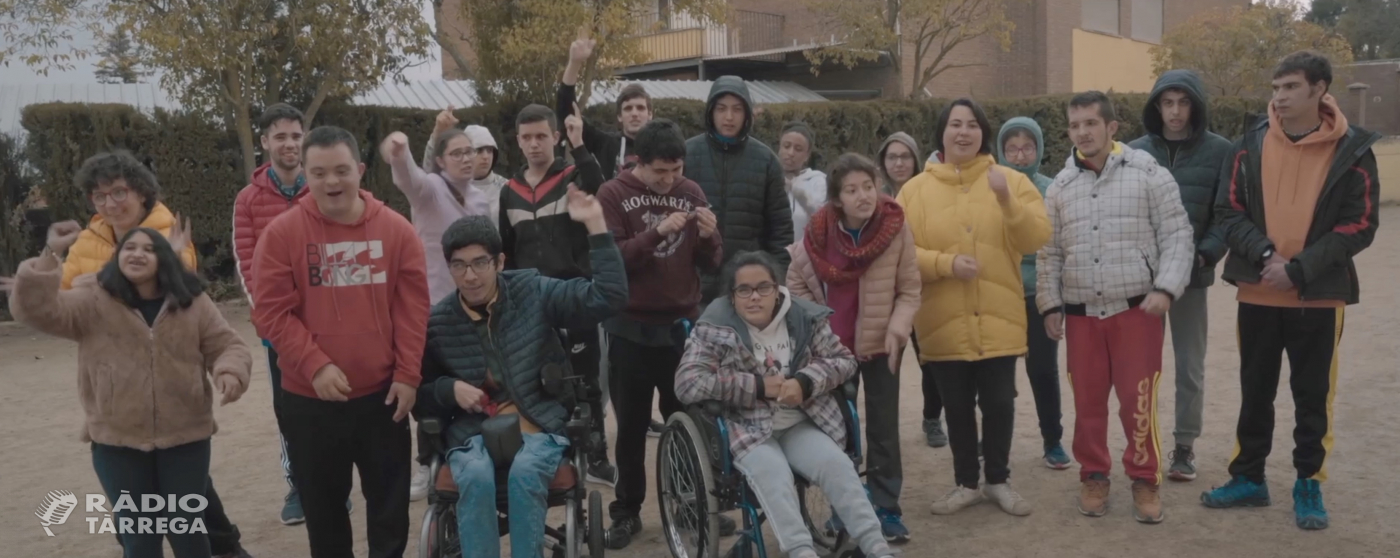 Els alumnes de l'Escola Alba reivindiquen la inclusió amb un videoclip a ritme de rap