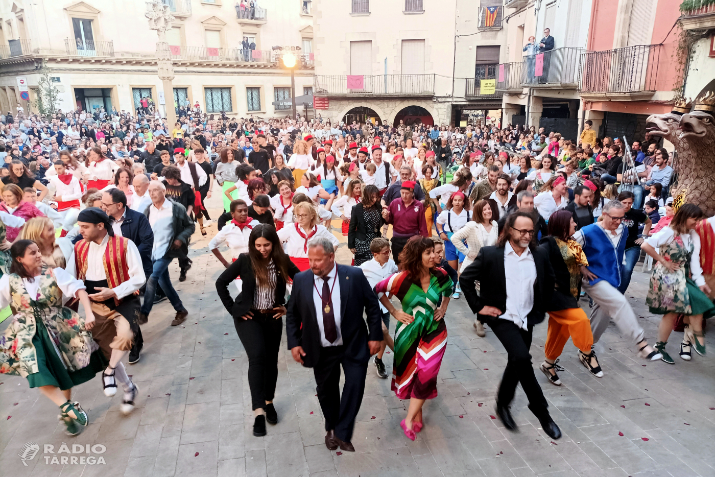 La Festa Major de Tàrrega viu una lluïda jornada de cultura popular en honor a les Santes Espines