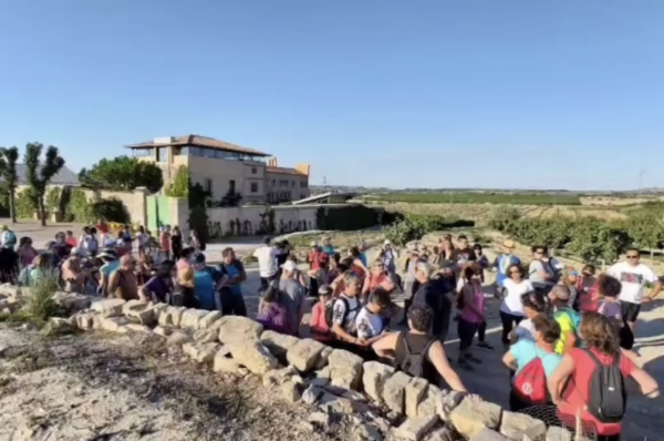 La Caminada Nocturna Sembrats de Silenci recull a més d’un centenar de participants als secans de Vilagrassa i Anglesola