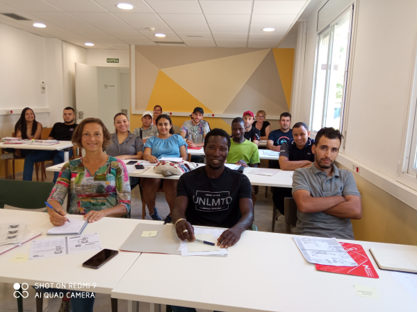 Tret d’inici dels nous cursos presencials de català a l’Urgell