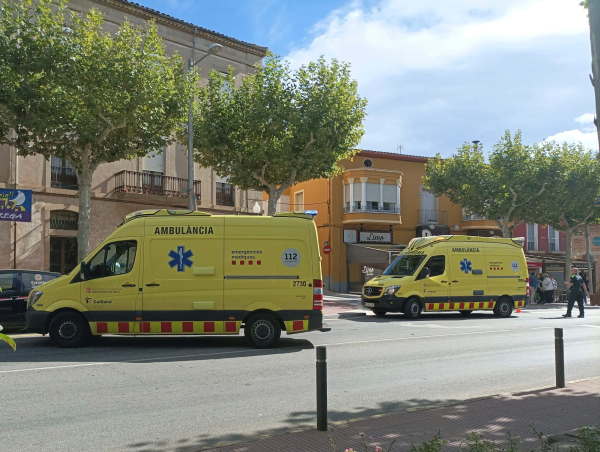 Atropellament amb un ferit greu a la plaça del Carme de Tàrrega