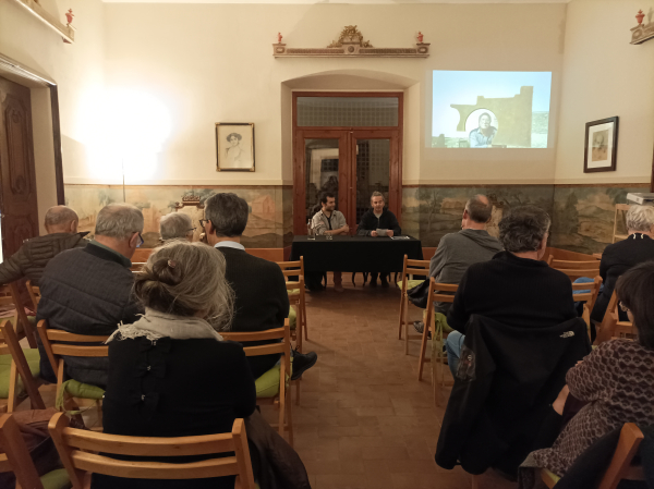Pau Minguet parla de 'Viladot i els seus llenguatges' en una conferència al Museu Tàrrega Urgell