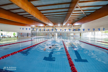 La piscina coberta municipal de Tàrrega celebra un any de la seva reobertura superant els 1.400 abonats