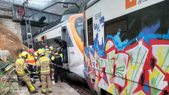 ACTUALITZACIIÓ: Restablerta la circulació de trens de la línea R12 per un accident entre dos trens entre Montcada i Reixac i Manresa