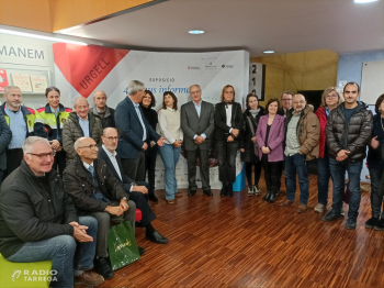 Tàrrega acull l'exposició de 40 anys del diari Segre a la biblioteca Germanes Güell de Tàrrega