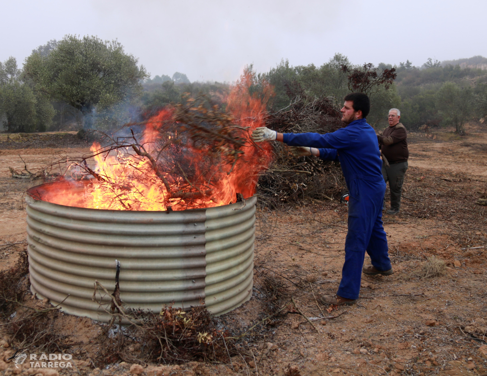 Les petites explotacions agràries ja poden cremar restes vegetals sense autorització excepcional