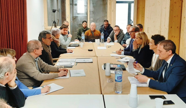 ‘Eines de Repoblament Rural’ es reuneix amb representants del Govern espanyol  per abordar la simplificació administrativa dels Municipis Rurals