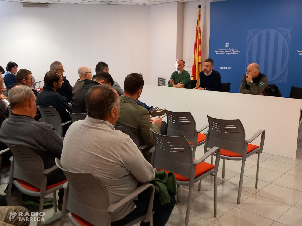 Acció Climàtica comença a aplicar fosfur d'alumini en infraestructures per frenar la plaga de conills a Ponent