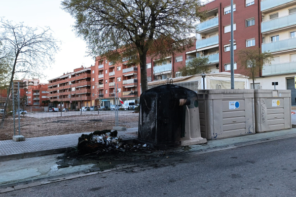 La Policia Local de Tàrrega deté un home com a presumpte autor de la crema de contenidors registrada diumenge passat a la ciutat