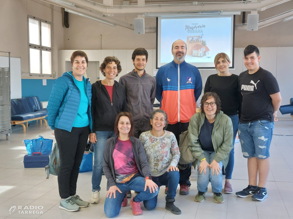 Tàrrega inicia amb èxit el primer taller de masoveria urbana