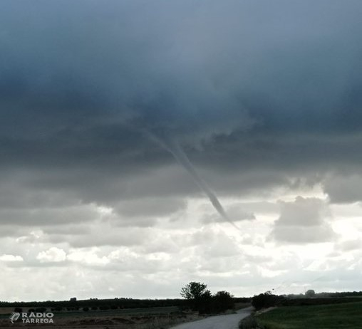 Tempesta acompanyada d'un cap de fibló a Preixana