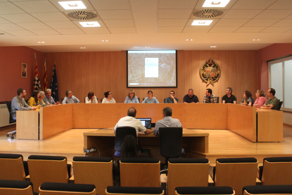 El Ple de Tàrrega designa per sorteig la composició de les meses de les eleccions municipals del proper 28 de maig