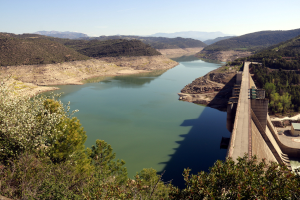 Les reserves d'aigua als pantans d'Oliana i Rialb creixen un 25% en dues setmanes amb les pluges i el tancament del reg