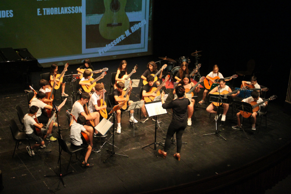 L’Escola Municipal de Música de Tàrrega clou el curs amb dos lluïts concerts al Teatre Ateneu