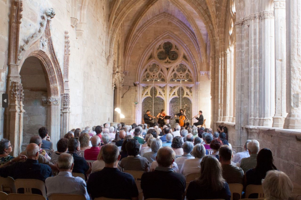 El Reial Monestir de Santa Maria de Vallbona acull l’inici de la vuitena edició del cicle de música ‘La Pedra Parla’ amb l’estrena d’una peça de la compositora Helena Cánovas