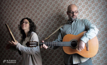 El duo Ballaveu porta el divendres 11 d’agost a Tàrrega el seu repertori de cançons i danses tradicionals catalanes