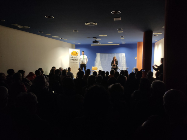 La biblioteca de Tàrrega commemora l'Any Vallverdú amb l'espectacle "Versos de boira i aigua"