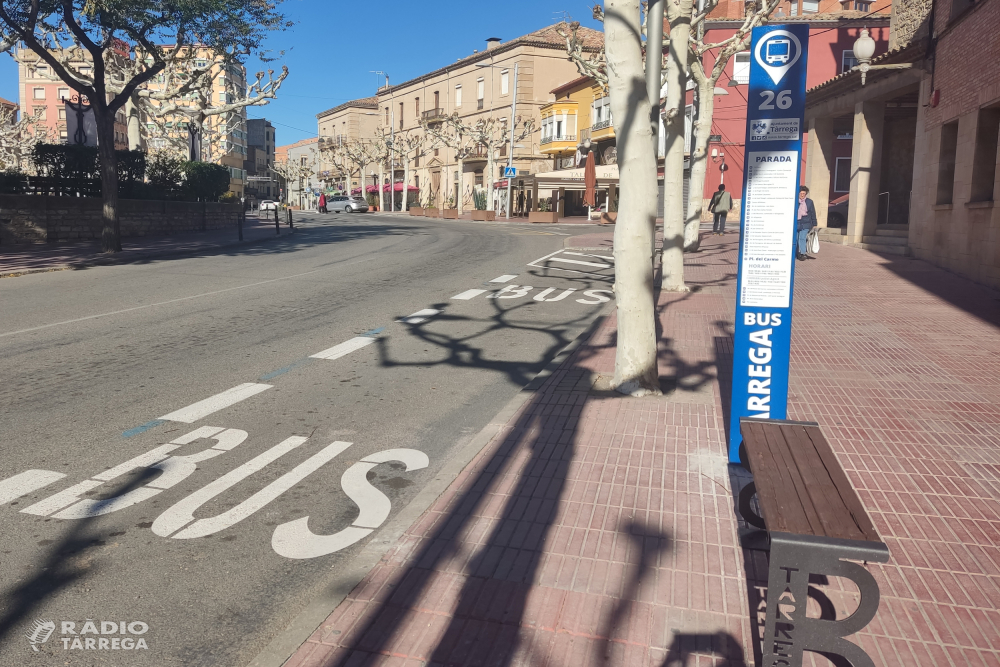 L’Ajuntament de Tàrrega incorpora diverses millores en les parades del bus urbà