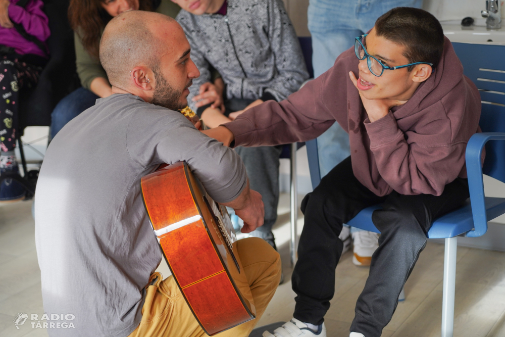 L’Associació Alba impulsa Beques de Musicoteràpia pels alumnes de l'Escola Alba