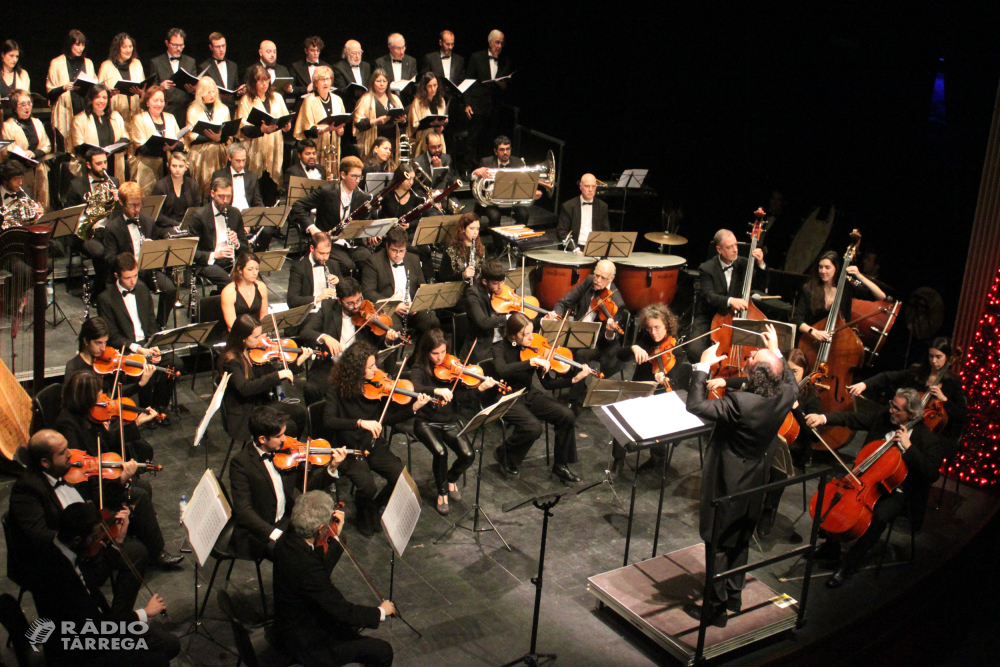 Gran èxit del Concert de Reis al Teatre Ateneu de Tàrrega en memòria del músic Àngel Sans