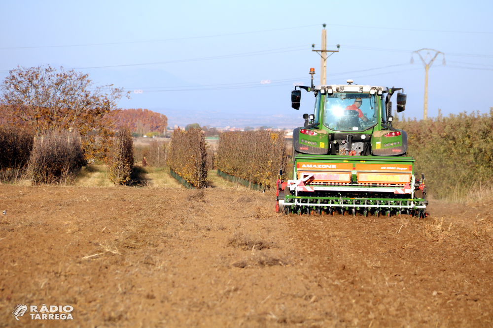 Organitzacions agràries de Catalunya convoquen talls a les carreteres i se sumen a altres mobilitzacions europees