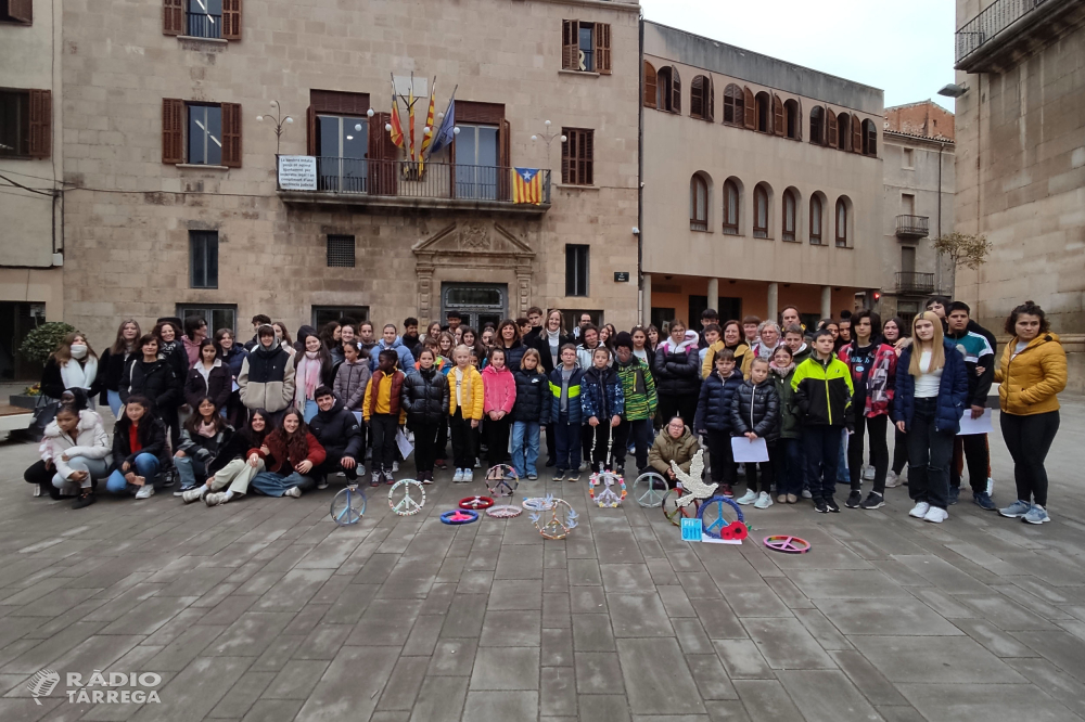 Tàrrega clama a favor de la tolerància i el respecte en el marc del Dia Escolar per a la No Violència i la Pau