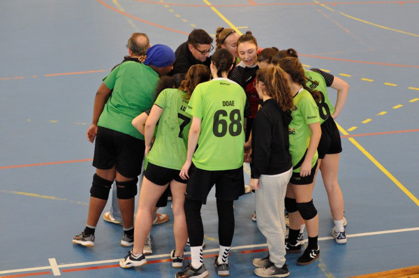 Resultats de les activitats d'Atletisme i Handbol del CEACA
