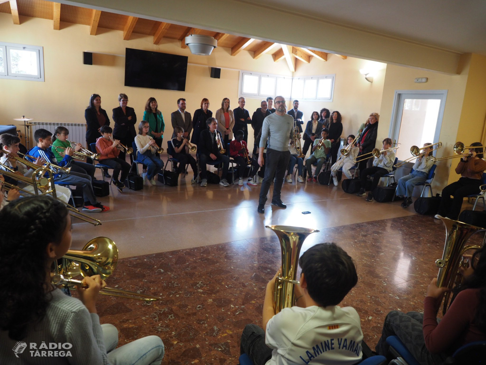 El president de la Generalitat, Pere Aragonès, destaca els valors pedagògics del pla educatiu d'entorn desenvolupat a Tàrrega