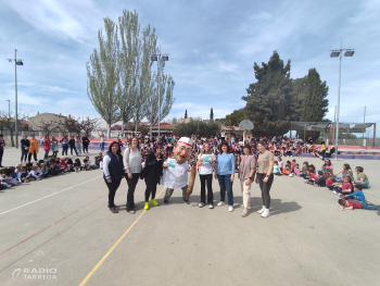 'El Pio i la Cavalcada de Reis' és el nou conte de Guixanet escrit per l'alumna de l'escola Àngel Guimerà, Paula Trota Foix