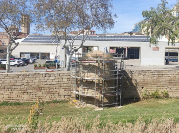 L’Ajuntament de Tàrrega inicia les obres de restauració dels dos torricons que formen part de la muralla carlina del carrer Migdia
