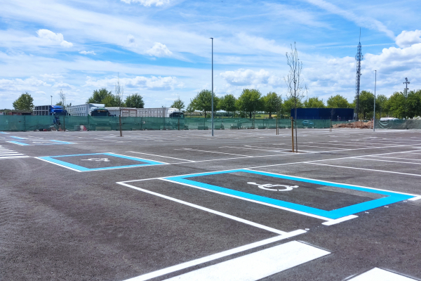 Finalitzen les obres del nou aparcament del CAP de Tàrrega, que compta amb 113 places d'estacionament