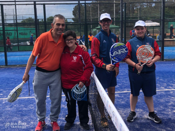 El Club esportiu Alba ha practicat aquest cap de setmana pàdeli petanca