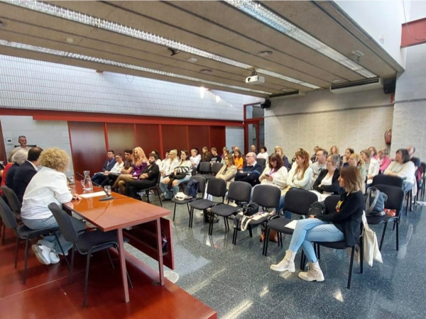 Es presenta QUEERGELL, una Associació Comarcal Lgbti+ de l'Urgell