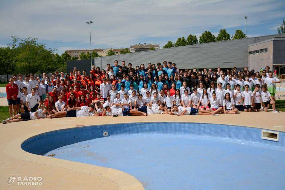 El Club Natació Tàrrega celebra el XIè Trofeu Ciutat de Tàrrega a la piscina coberta