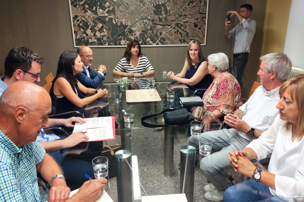 El conseller de Drets Socials, Carles Campuzano, destaca el caràcter referent del futur centre de dia de l’Associació Alzheimer Tàrrega