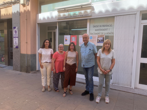 La directora dels Serveis Territorials de Drets Socials Eugènia Puiggròs visita les obres del futur  centre de dia de l’Associació Alzheimer Tàrrega