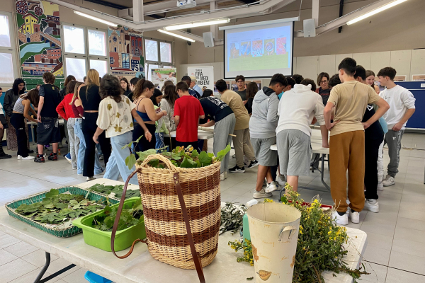 La 24a Fira del Medi Ambient de Tàrrega arrenca amb un taller sobre alternatives sostenibles en el món de la moda