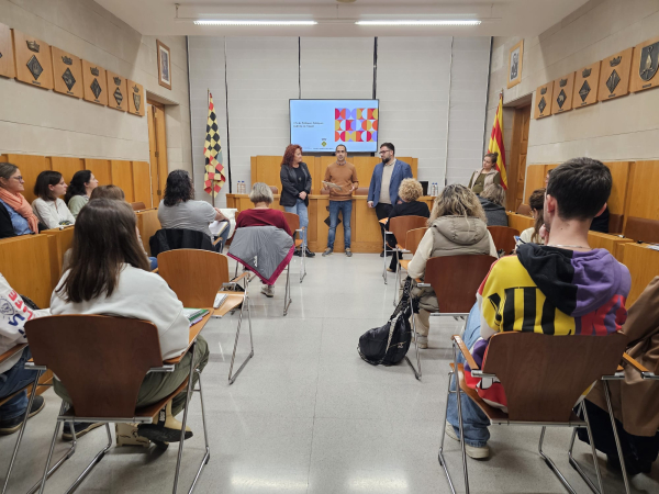 El Consell Comarcal acull la presentació del primer Pla Comarcal de Polítiques Públiques LGTBIQ+ de l'Urgell