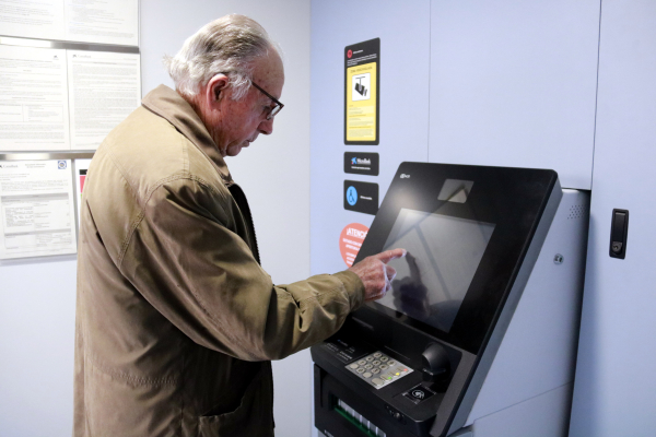 Les oficines bancàries mòbils arriben a 11 municipis de l'Urgell