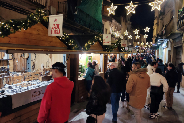 Tàrrega estrena amb èxit el nou format de la Fira d’Artistes, transformada en un Mercat de Nadal al centre de la ciutat