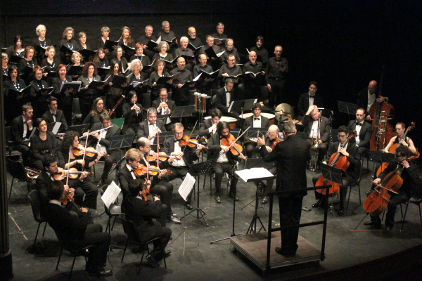 El Concert de Reis de Tàrrega en memòria del músic Àngel Sans renova el seu èxit de públic