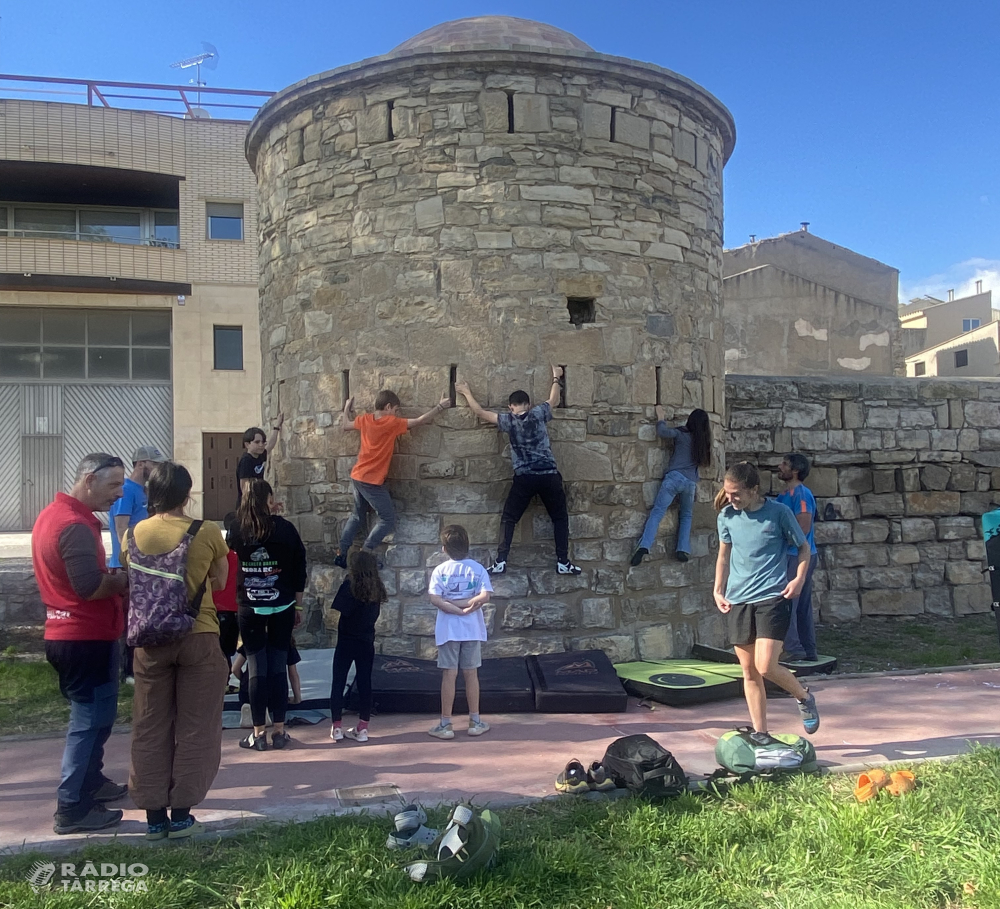 Els carrers de Tàrrega s'omplen d'aficionats a l'escalada