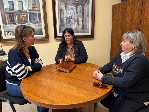 Núria Gil destaca la intenció del Govern d’incrementar el suport als municipis rurals perquè millorin els serveis en funció de les seves pròpies prioritats