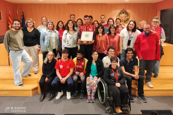 L’Ajuntament de Tàrrega homenatja Pol Puiggener per la doble medalla d’or assolida als Special Olympics d'Hivern de Torí