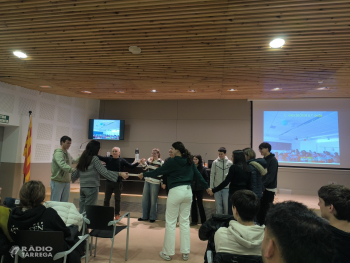 L’espectacle ‘Física pop’ apropa la ciència a més de 200 alumnes de l’Urgell dins el programa ‘Ciència al territori 2025’ de l’IEI