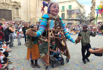 La Festa Major de Tàrrega estrena una gegantona inclusiva en el marc dels 50 anys de l’Associació Alba